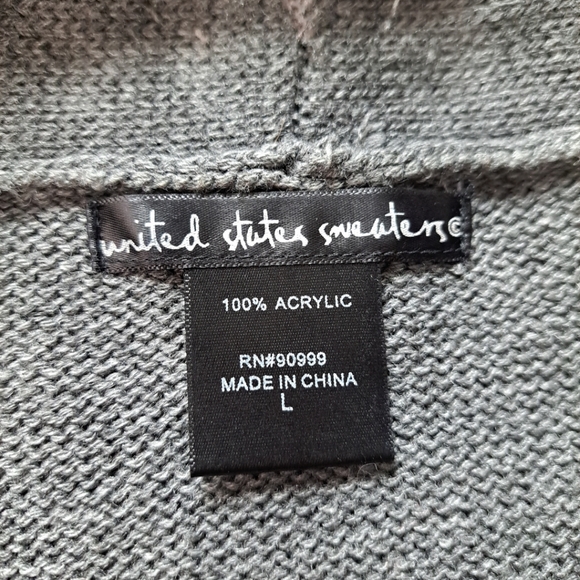 United States Sweaters Women's Size Large Gray & White Holiday Cardigan - Picture 9 of 12